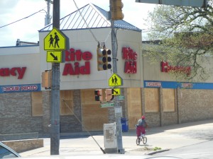 The Rite Aid Pharmacy on North Avenue was just one of the targets of the looters. (Anthony C. Hayes)